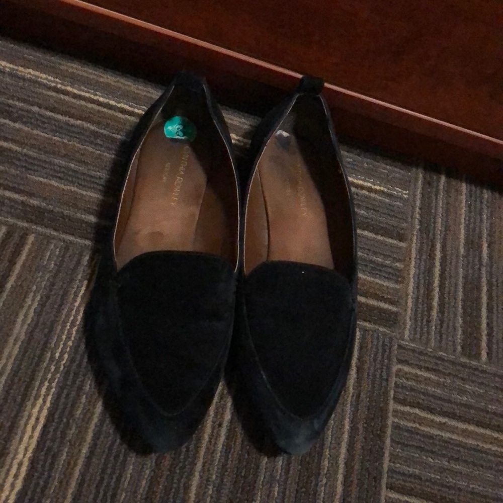 Black flats